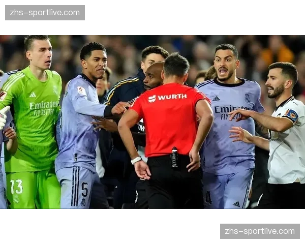 裁判安排公布:埃尔南德斯-埃尔南德斯将执法本赛季第二次国家德比 裁判安排公布:埃尔南德斯-埃尔南德斯将执法本赛季第二次国家德比